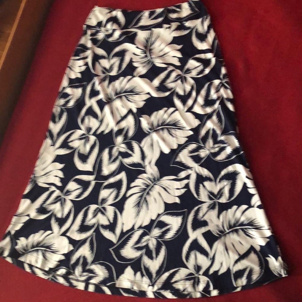 Light cotton jersey floral print skirt